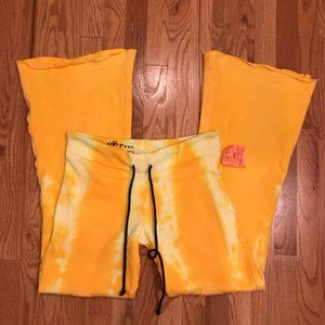 NWT Y2K 2BFree Tie Dye Fleece Pants